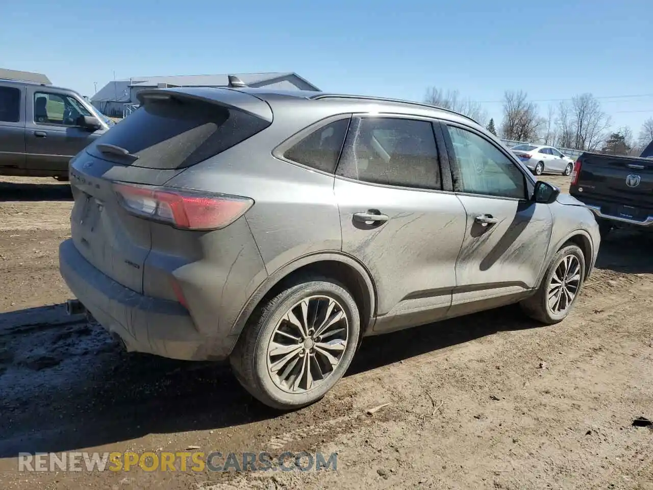 3 fotografías del automóvil dañado 1FMCU9H98MUA17857 FORD ESCAPE 2021