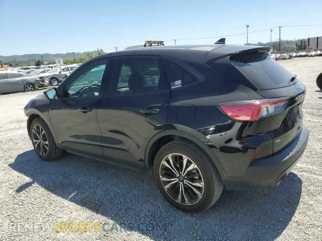 2 Photograph of a damaged car 1FMCU0BZ7NUB08236 FORD ESCAPE 2022