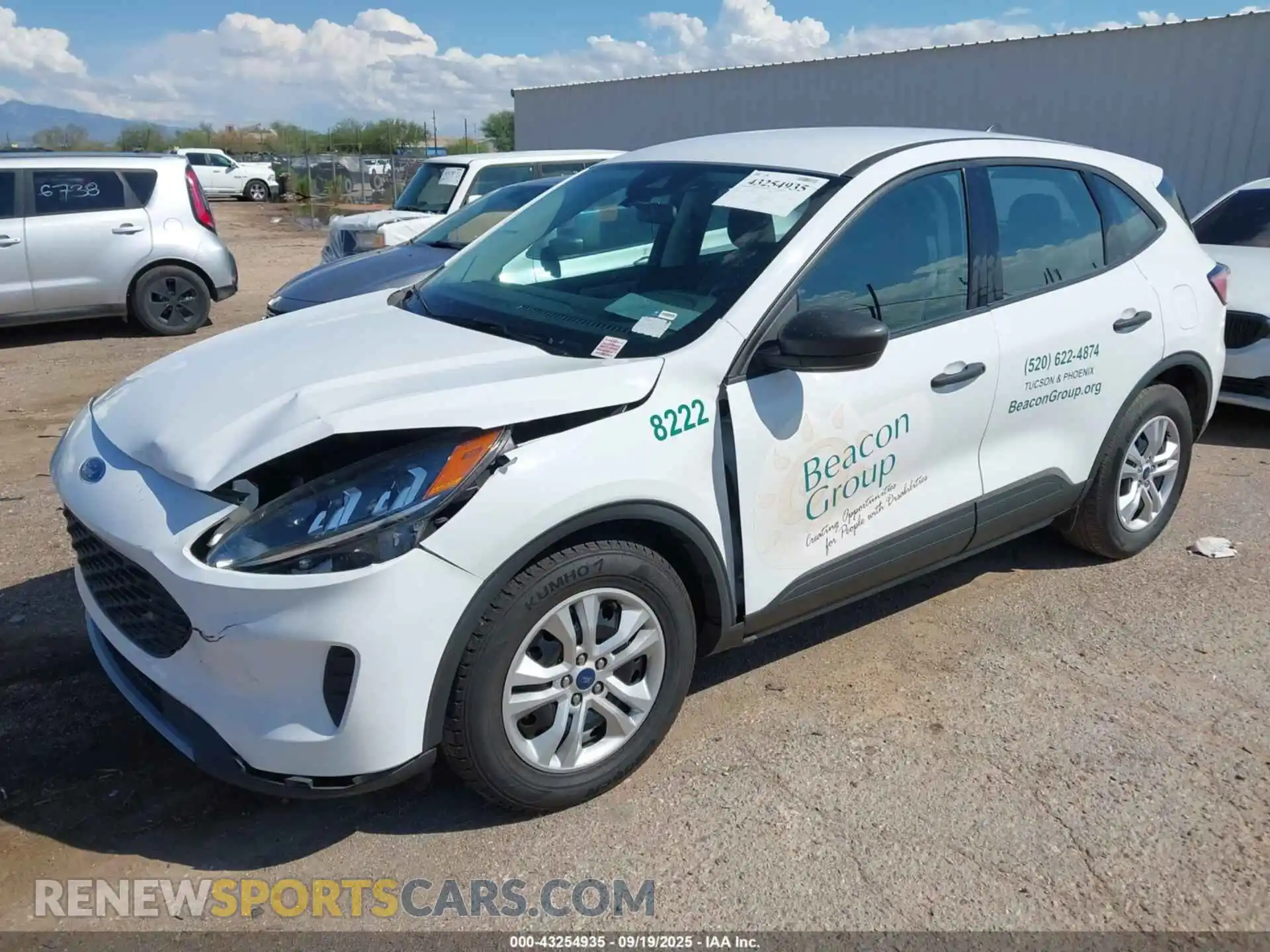 2 Photograph of a damaged car 1FMCU0F63NUB18052 FORD ESCAPE 2022