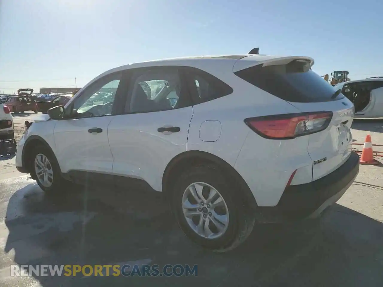 2 Photograph of a damaged car 1FMCU0F64NUB56521 FORD ESCAPE 2022