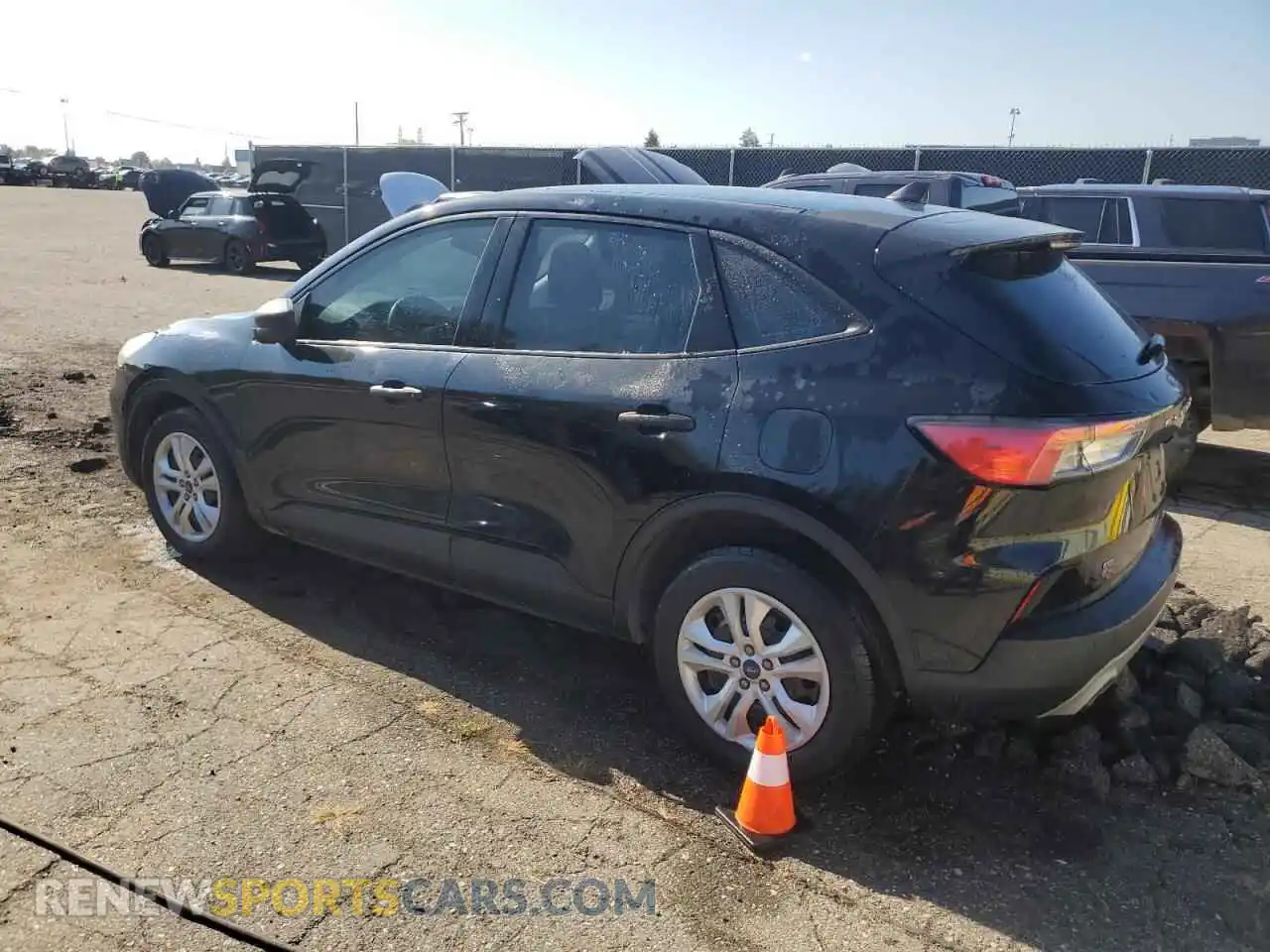 2 Photograph of a damaged car 1FMCU0F65NUA11715 FORD ESCAPE 2022