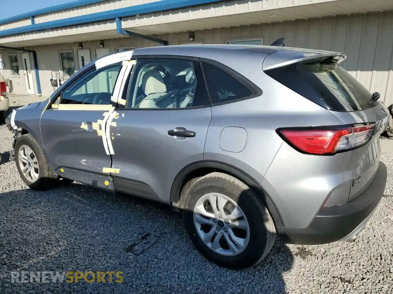 2 Photograph of a damaged car 1FMCU0F65NUB24516 FORD ESCAPE 2022