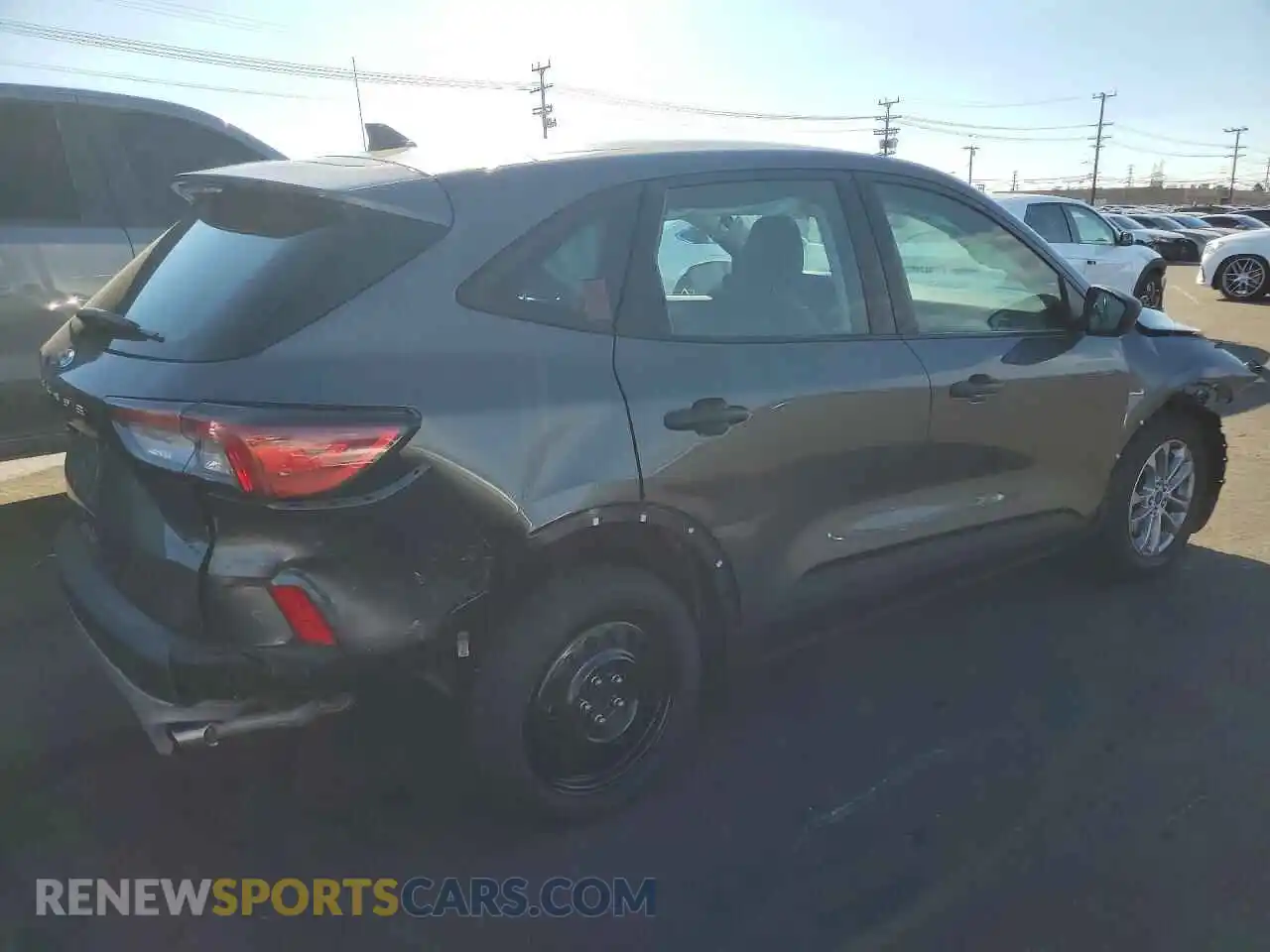3 Фотография поврежденного автомобиля 1FMCU0F69NUB71208 FORD ESCAPE 2022