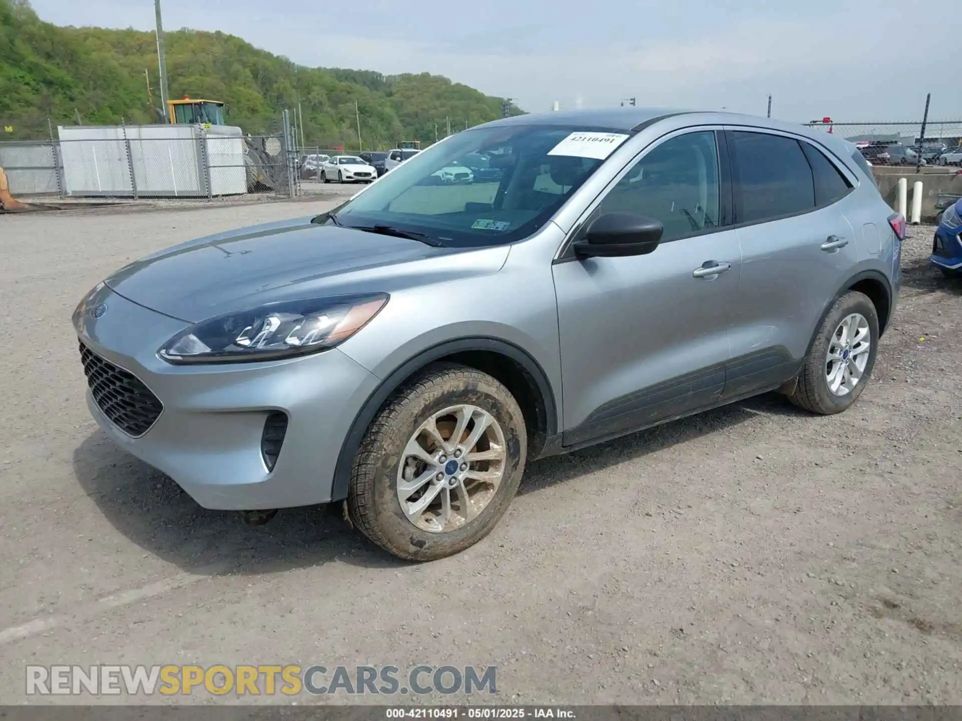 2 Фотография поврежденного автомобиля 1FMCU0G62NUB81349 FORD ESCAPE 2022