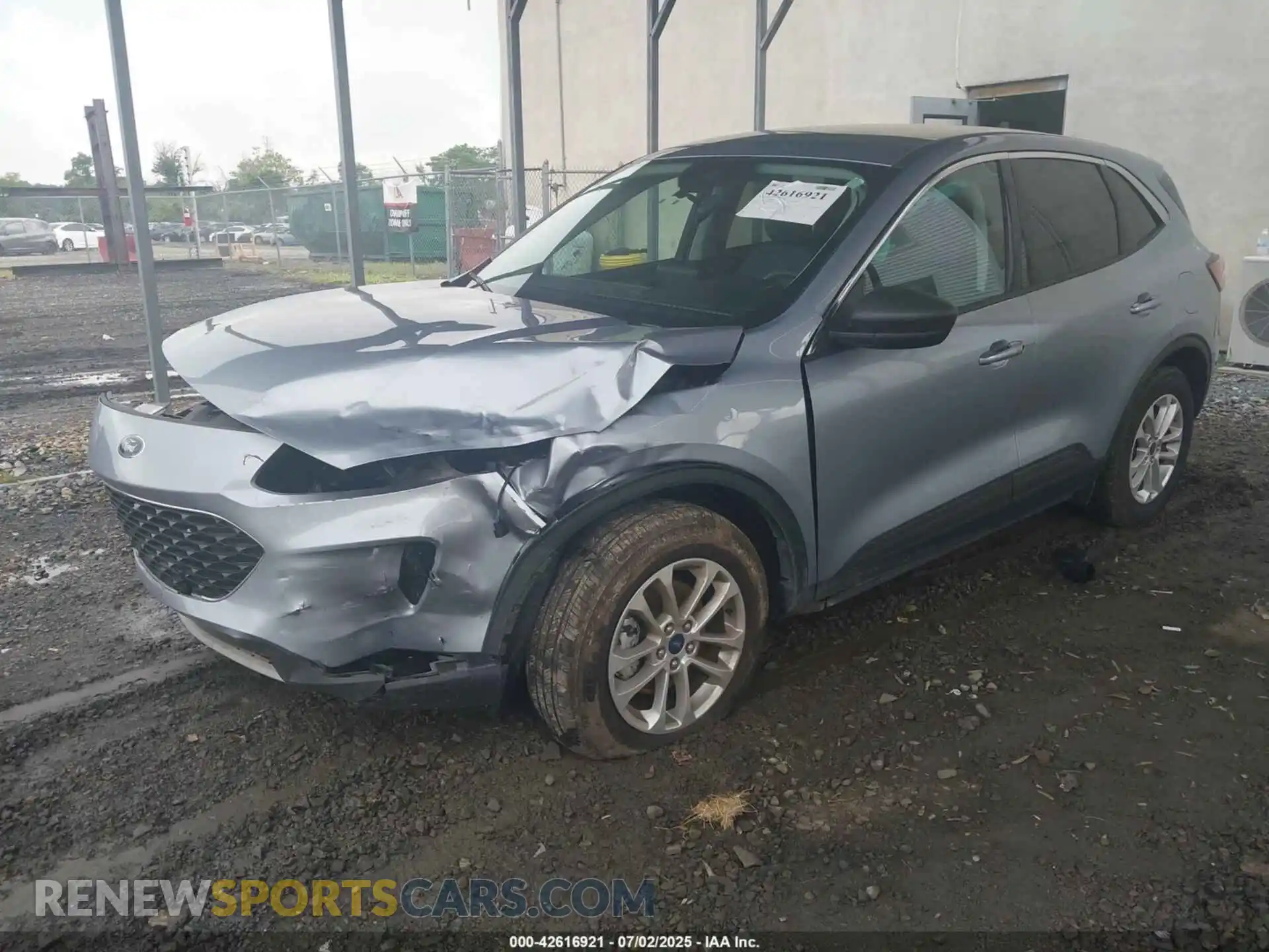 2 Фотография поврежденного автомобиля 1FMCU0G66NUB41002 FORD ESCAPE 2022