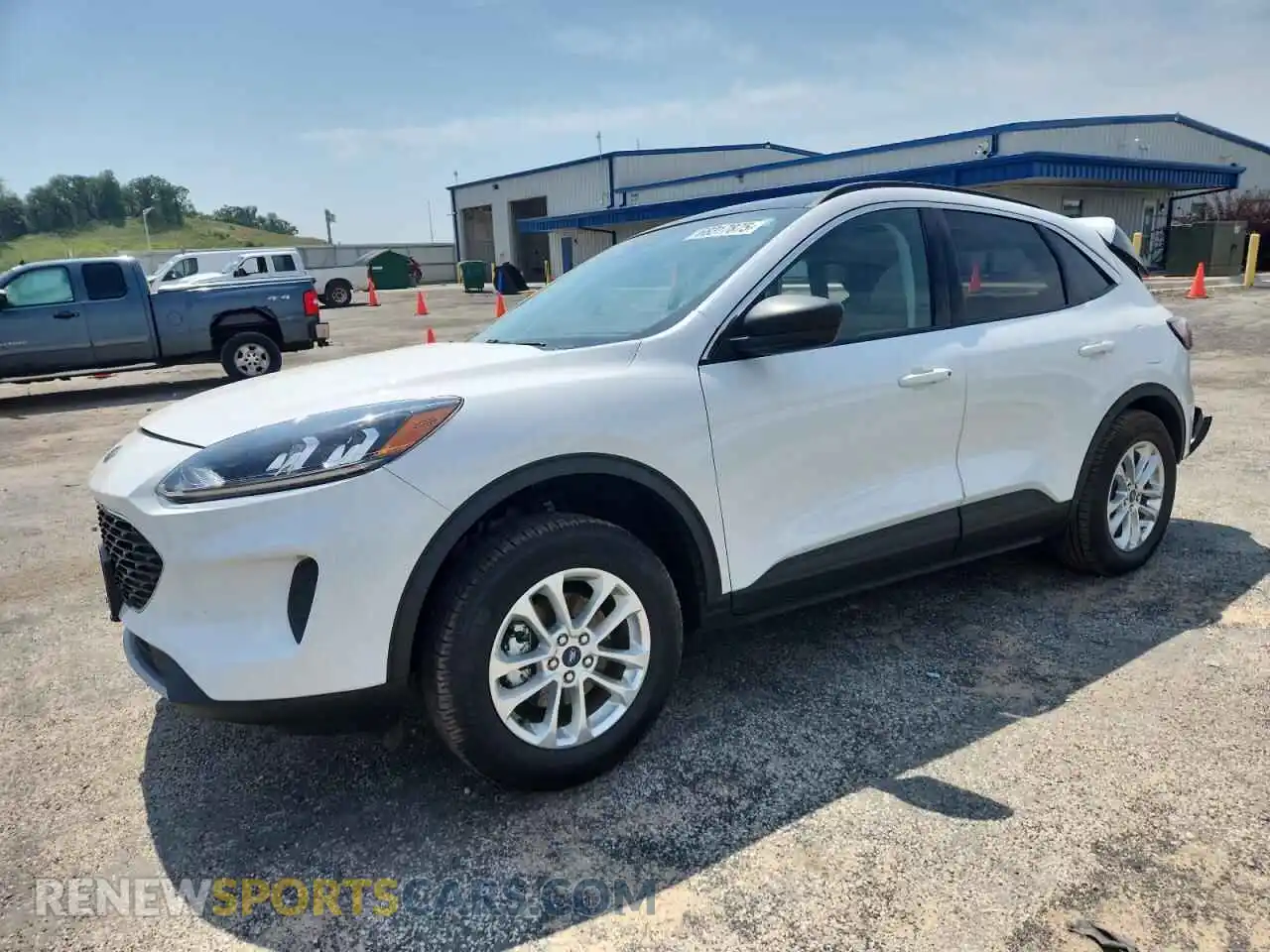 1 Photograph of a damaged car 1FMCU9BZ2NUB07256 FORD ESCAPE 2022