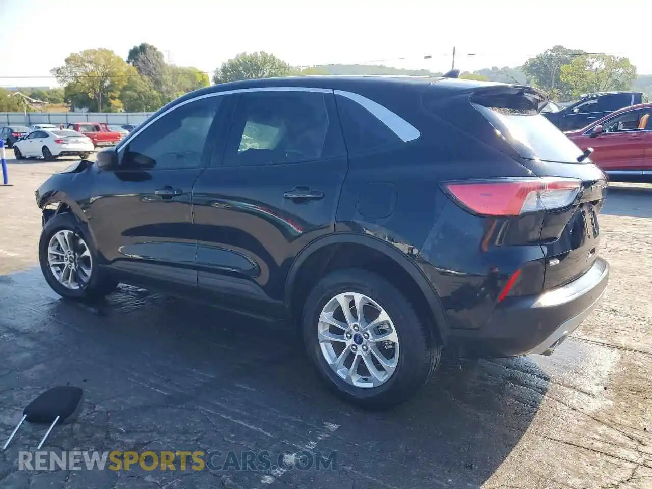 2 Photograph of a damaged car 1FMCU9G64NUB13705 FORD ESCAPE 2022