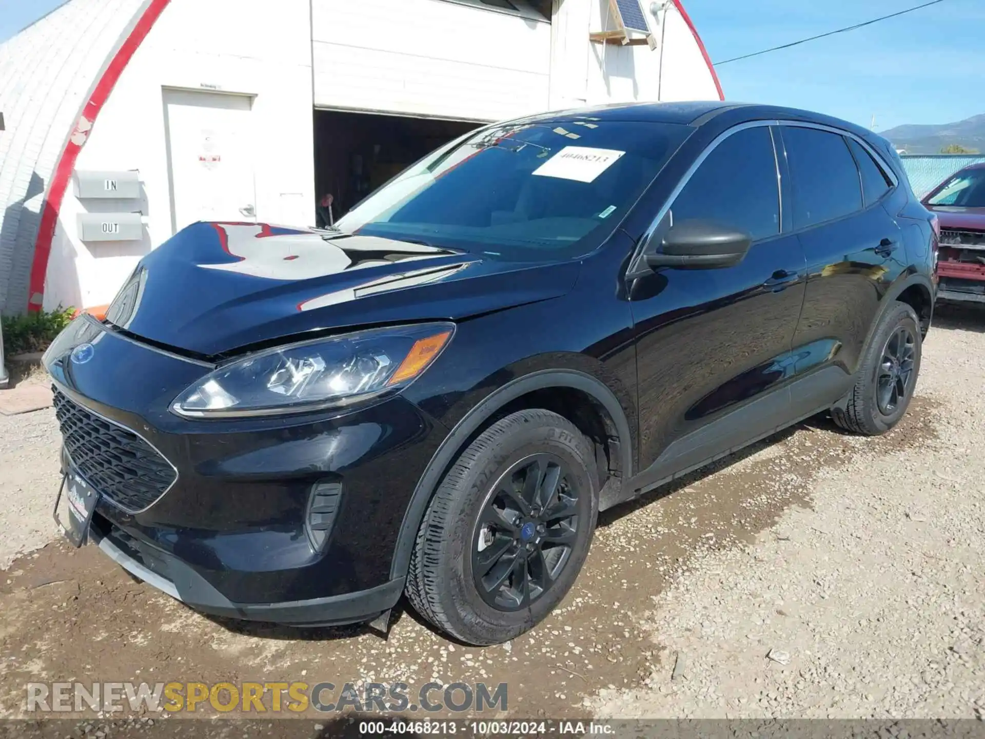 2 Photograph of a damaged car 1FMCU9G68NUA63682 FORD ESCAPE 2022