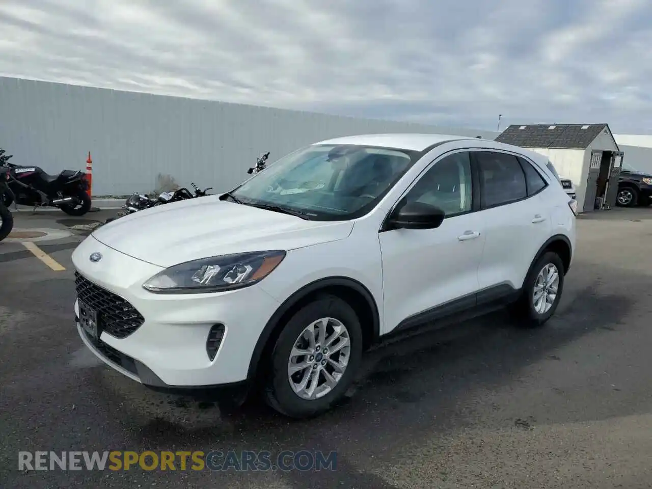 1 Фотография поврежденного автомобиля 1FMCU9G6XNUA69323 FORD ESCAPE 2022