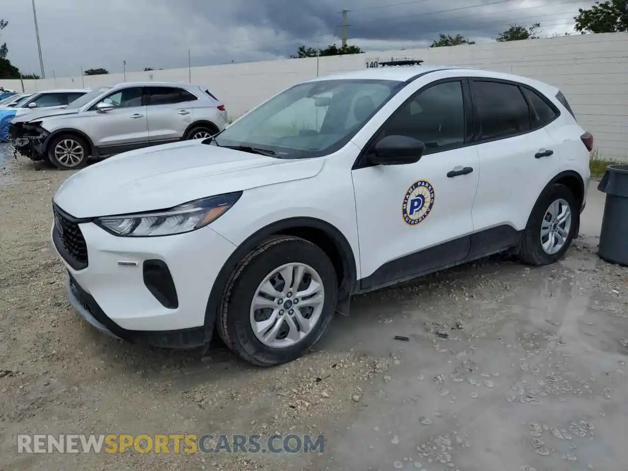 1 Photograph of a damaged car 1FMCU0FN3PUA00514 FORD ESCAPE 2023