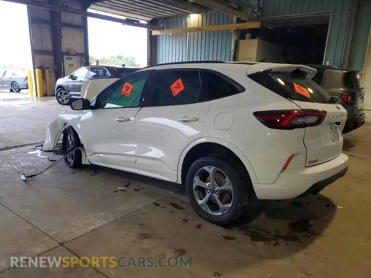 2 Photograph of a damaged car 1FMCU0MN7PUA79947 FORD ESCAPE 2023