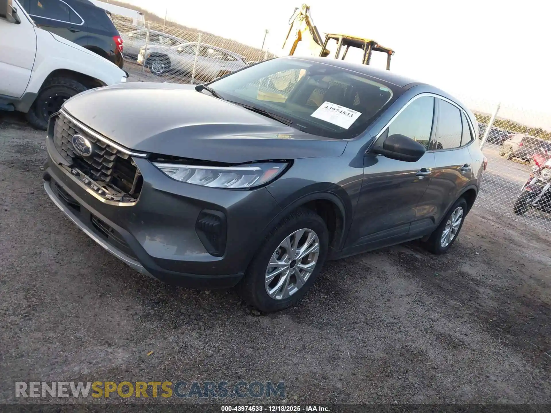 2 Photograph of a damaged car 1FMCU9GN1PUA33255 FORD ESCAPE 2023