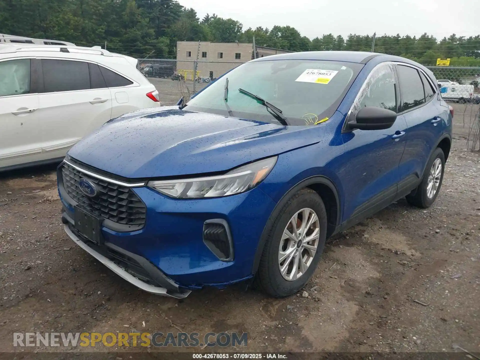 2 Фотография поврежденного автомобиля 1FMCU9GN2PUA11085 FORD ESCAPE 2023