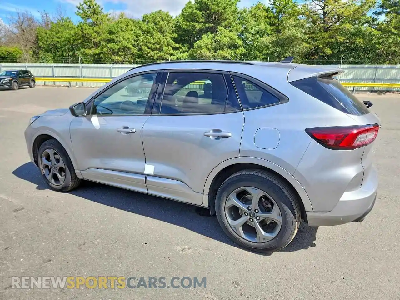 2 Photograph of a damaged car 1FMCU9MN9PUA58280 FORD ESCAPE 2023
