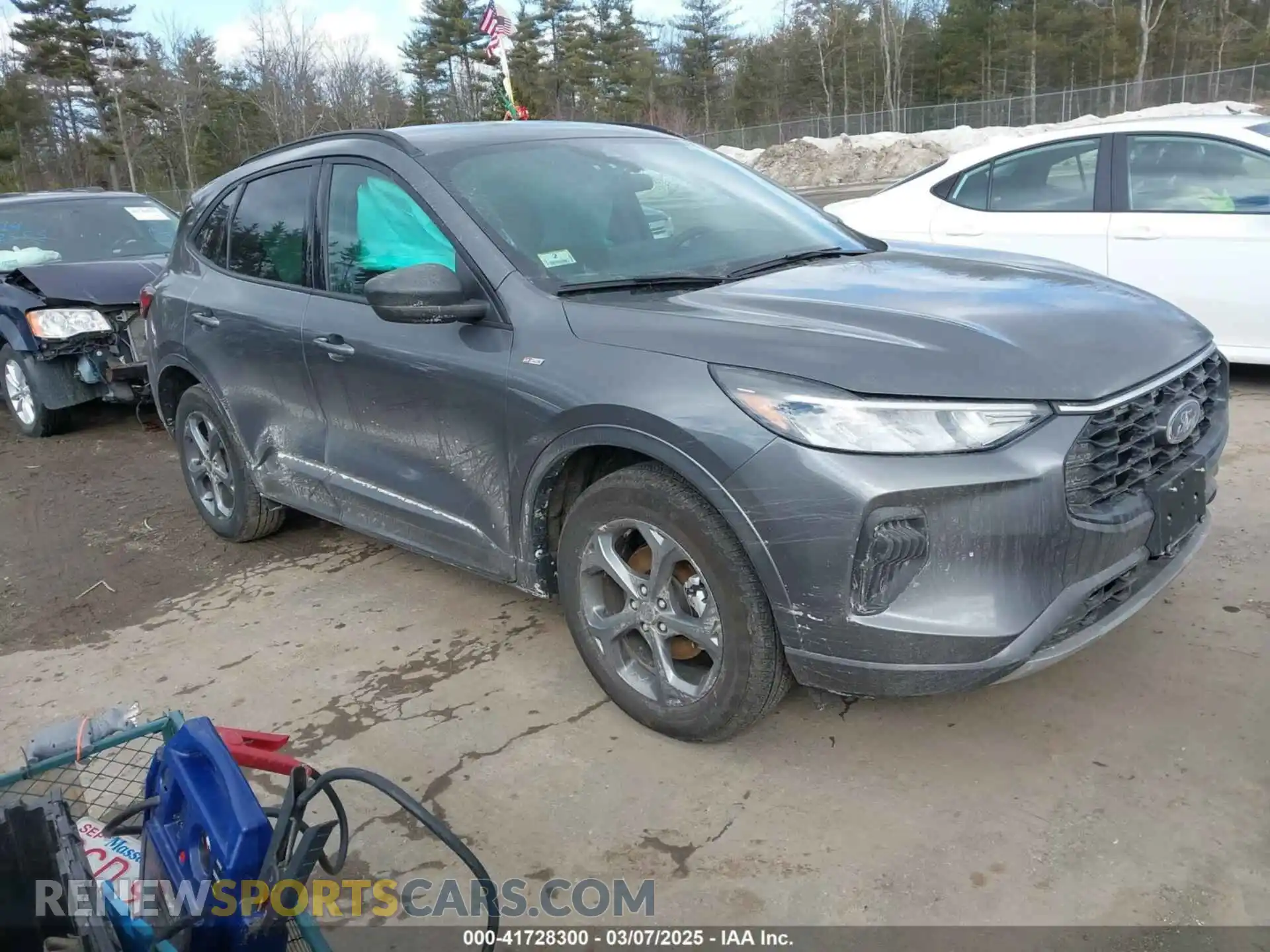 1 Photograph of a damaged car 1FMCU9MNXPUB20009 FORD ESCAPE 2023