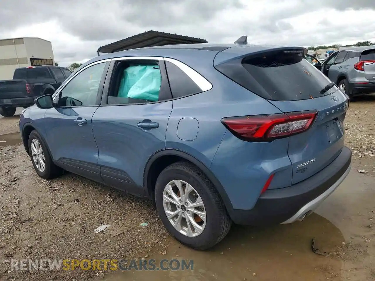 2 Фотография поврежденного автомобиля 1FMCU0GN2RUB47506 FORD ESCAPE 2024