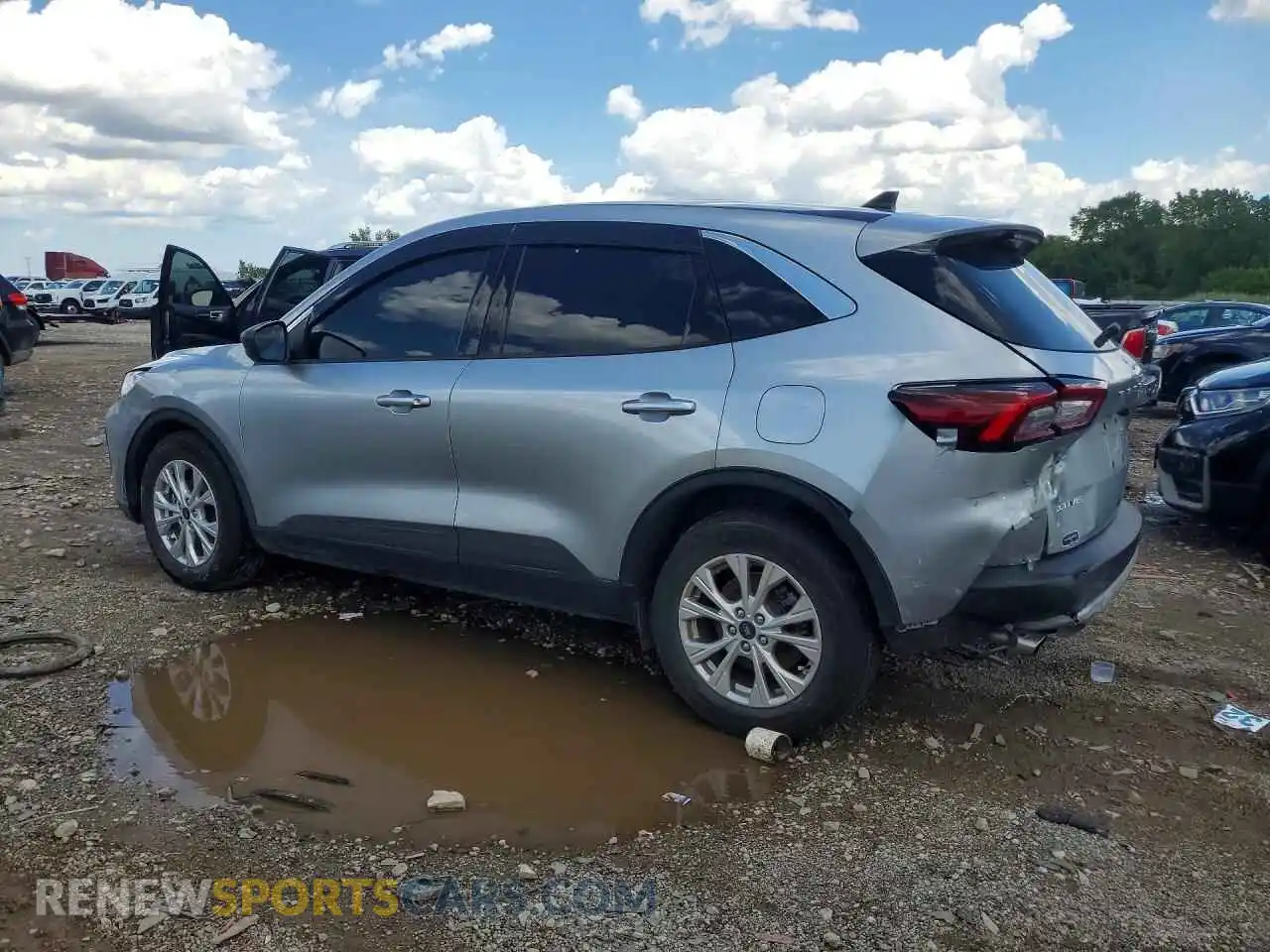 2 Photograph of a damaged car 1FMCU0GN3RUB42914 FORD ESCAPE 2024