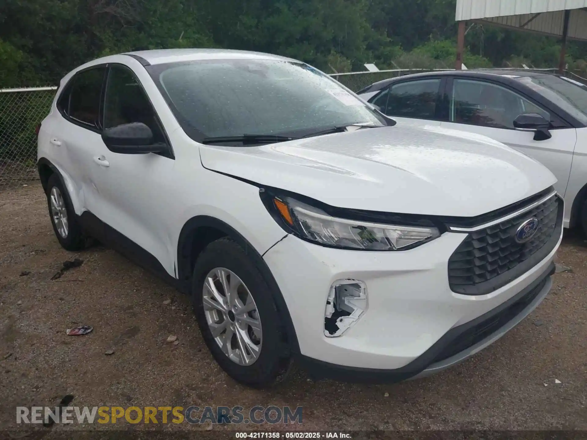 1 Photograph of a damaged car 1FMCU0GN7RUB02402 FORD ESCAPE 2024
