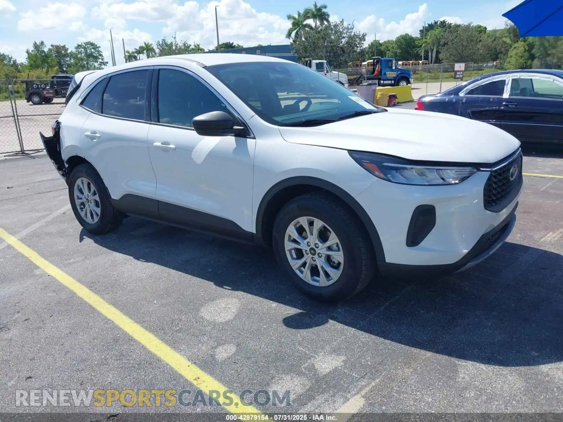 1 Photograph of a damaged car 1FMCU9GN1RUB10175 FORD ESCAPE 2024