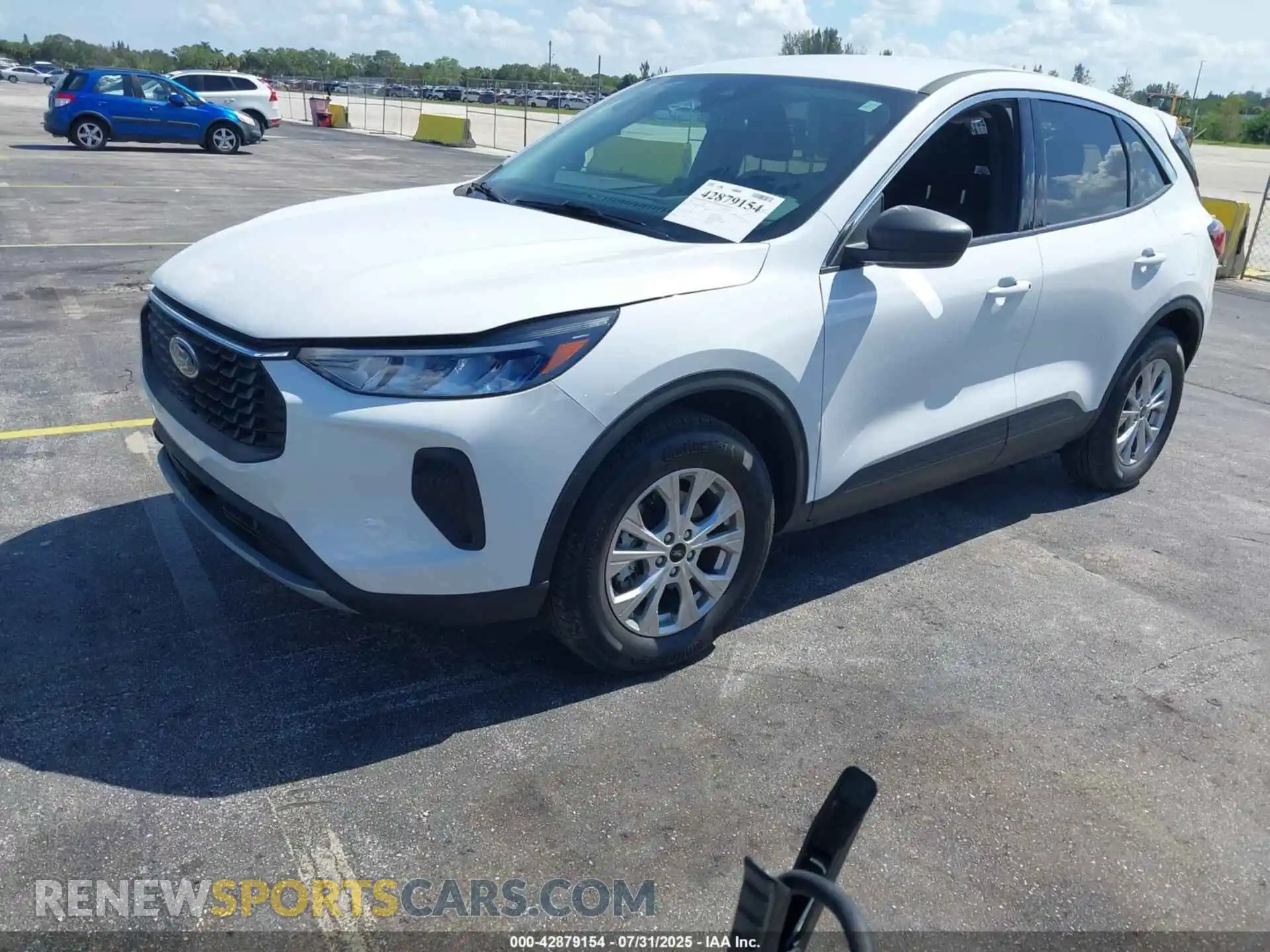 2 Photograph of a damaged car 1FMCU9GN1RUB10175 FORD ESCAPE 2024