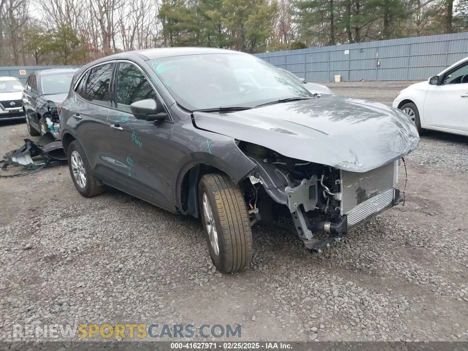 1 Photograph of a damaged car 1FMCU9GNXRUA08583 FORD ESCAPE 2024