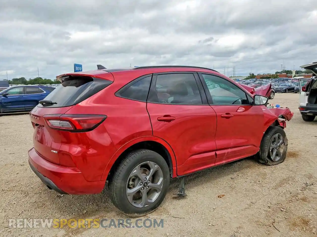 3 fotografías del automóvil dañado 1FMCU9MN4RUB41618 FORD ESCAPE 2024