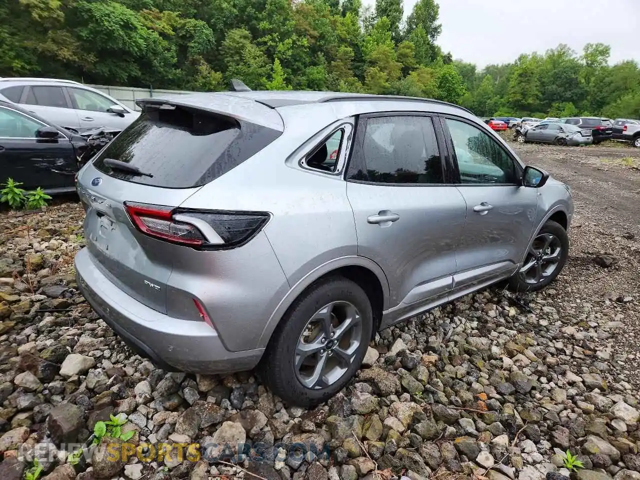 3 fotografías del automóvil dañado 1FMCU9MNXRUA41541 FORD ESCAPE 2024