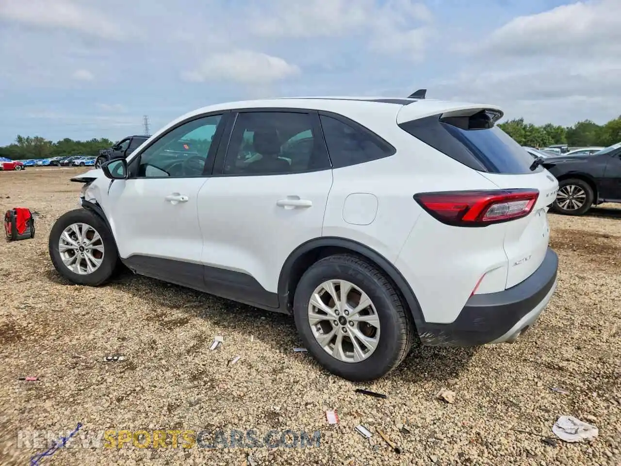 2 Photograph of a damaged car 1FMCU0GN8SUB30778 FORD ESCAPE 2025