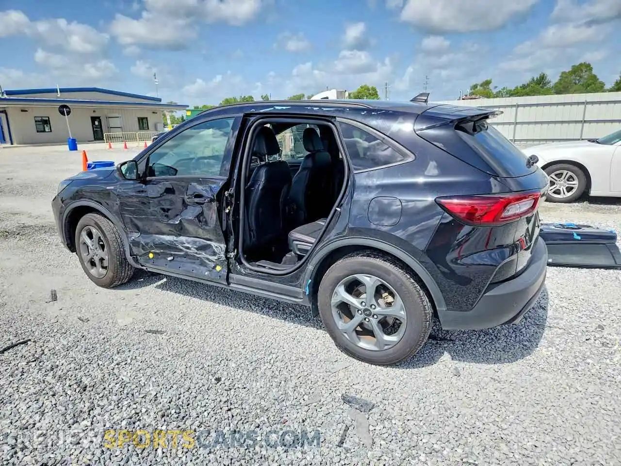 2 Фотография поврежденного автомобиля 1FMCU0MN9SUB15422 FORD ESCAPE 2025