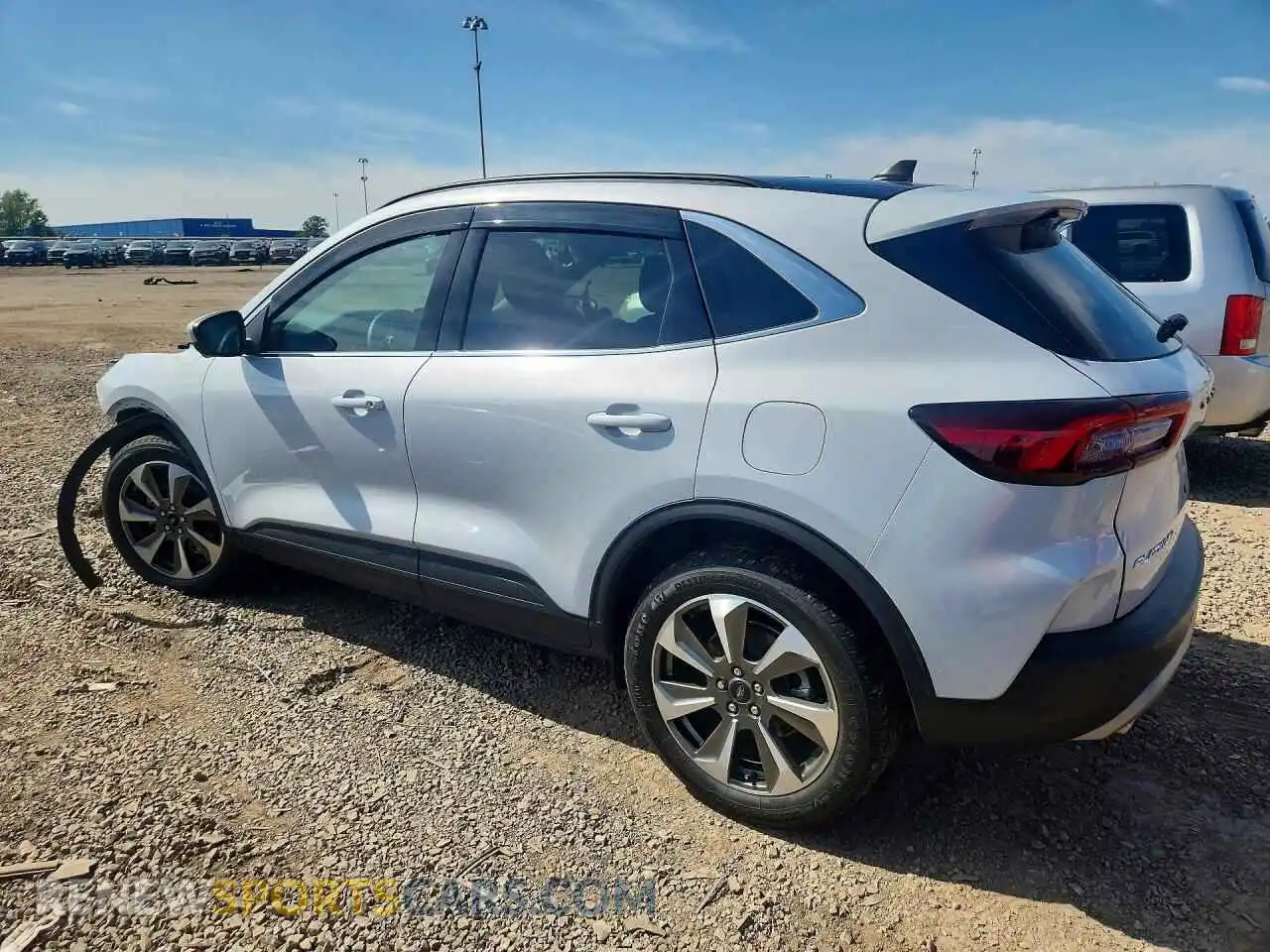 2 Photograph of a damaged car 1FMCU9JAXSUA37173 FORD ESCAPE 2025