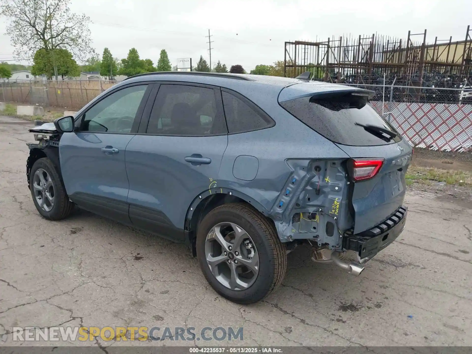 3 Photograph of a damaged car 1FMCU9MN0SUA04522 FORD ESCAPE 2025