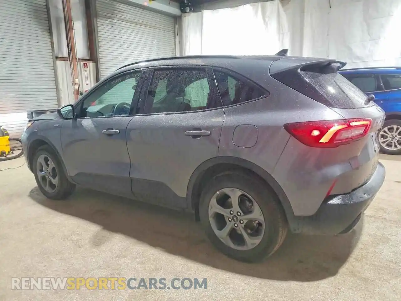 2 Photograph of a damaged car 1FMCU9MN0SUB36616 FORD ESCAPE 2025