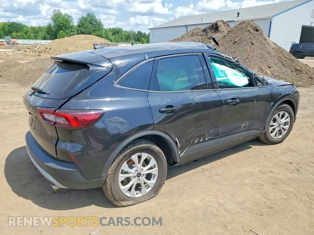 3 Photograph of a damaged car 1FMCU0GN1TUA35089 FORD ESCAPE 2026