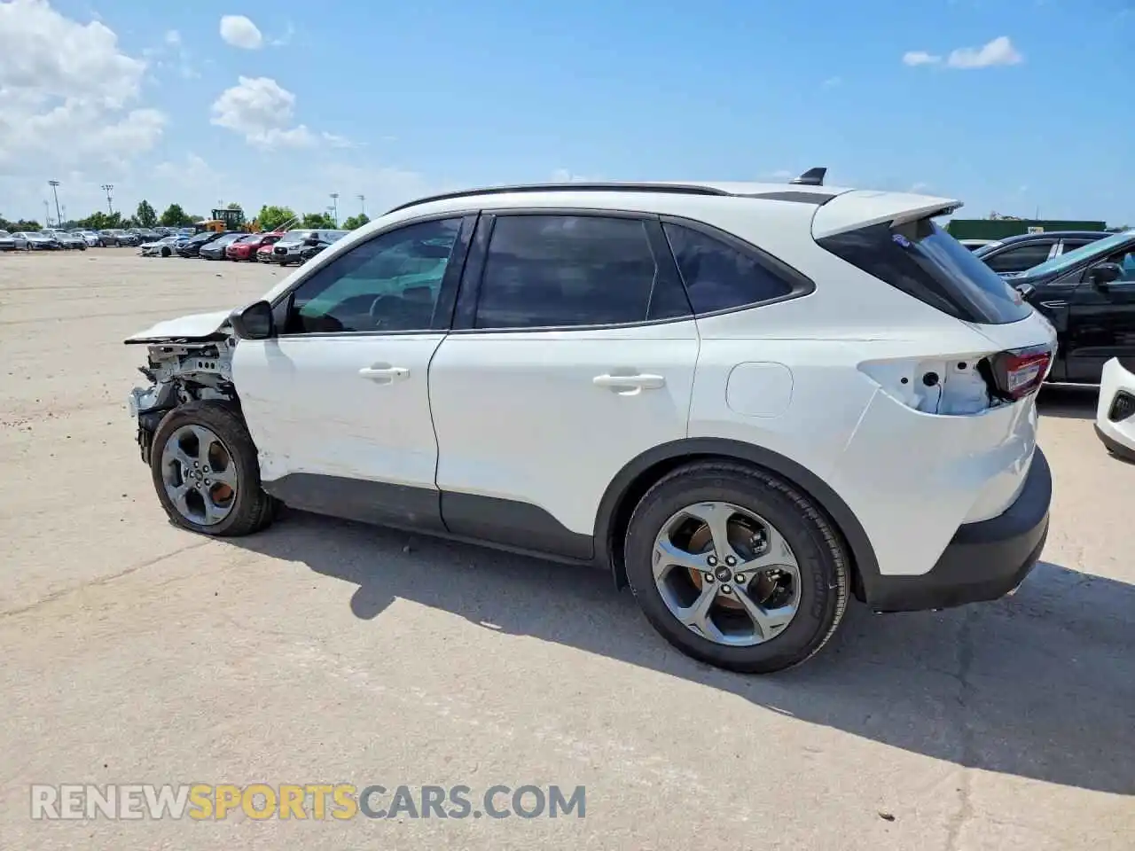 2 Photograph of a damaged car 1FMCU0MNXTUA13063 FORD ESCAPE 2026