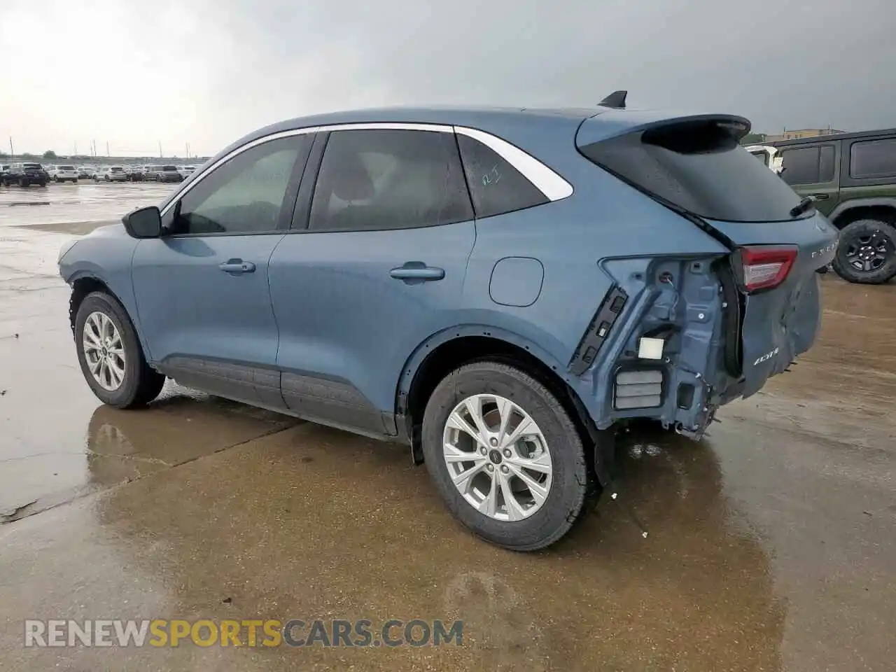 2 Photograph of a damaged car 1FMCU0GN2RUB35985 FORD ESCAPE ACT 2024