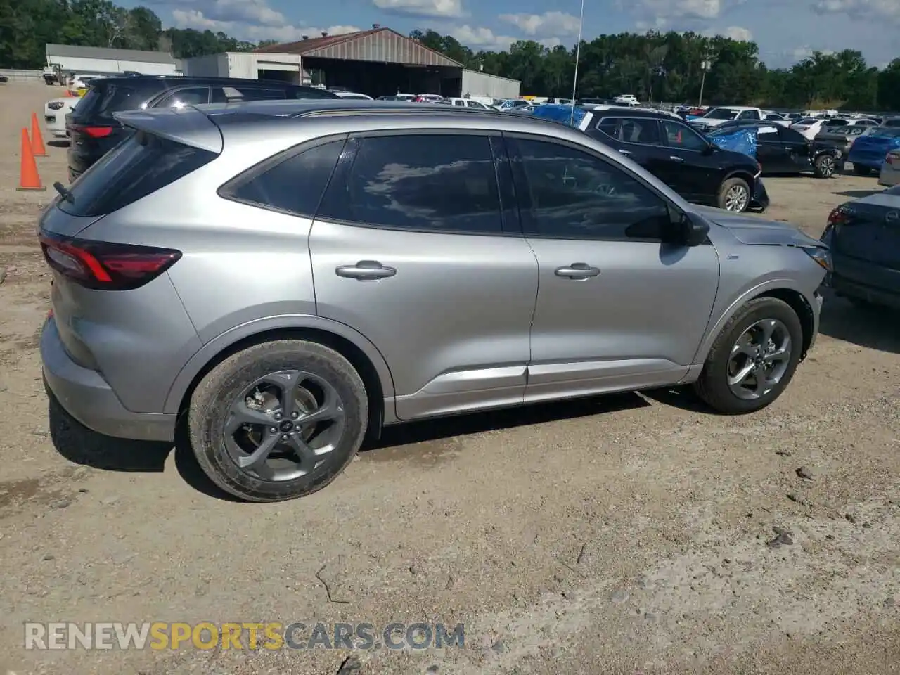 3 fotografías del automóvil dañado 1FMCU0MN3RUB31383 FORD ESCAPE ST 2024