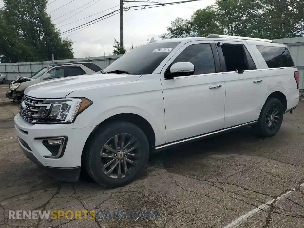 1 Photograph of a damaged car 1FMJK1KT3KEA19798 FORD EXPEDITION 2019