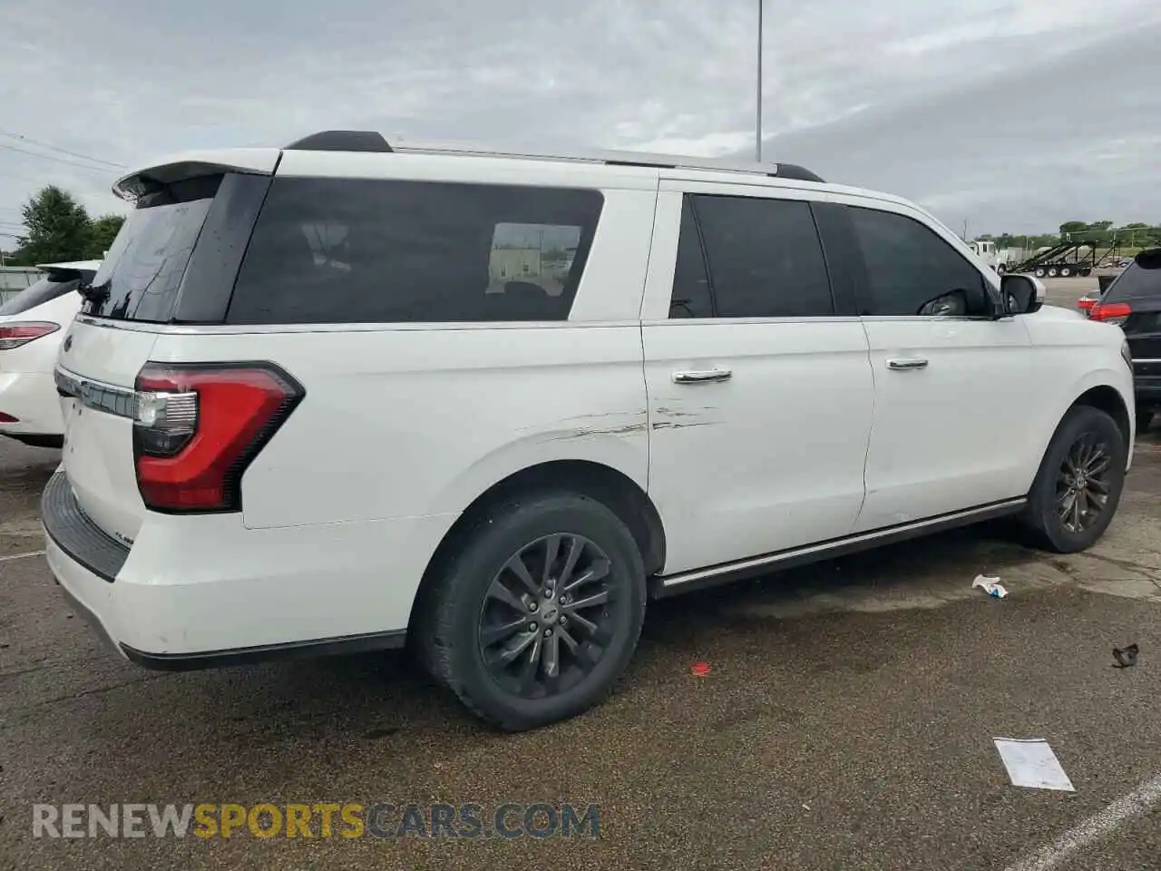 3 Photograph of a damaged car 1FMJK1KT3KEA19798 FORD EXPEDITION 2019