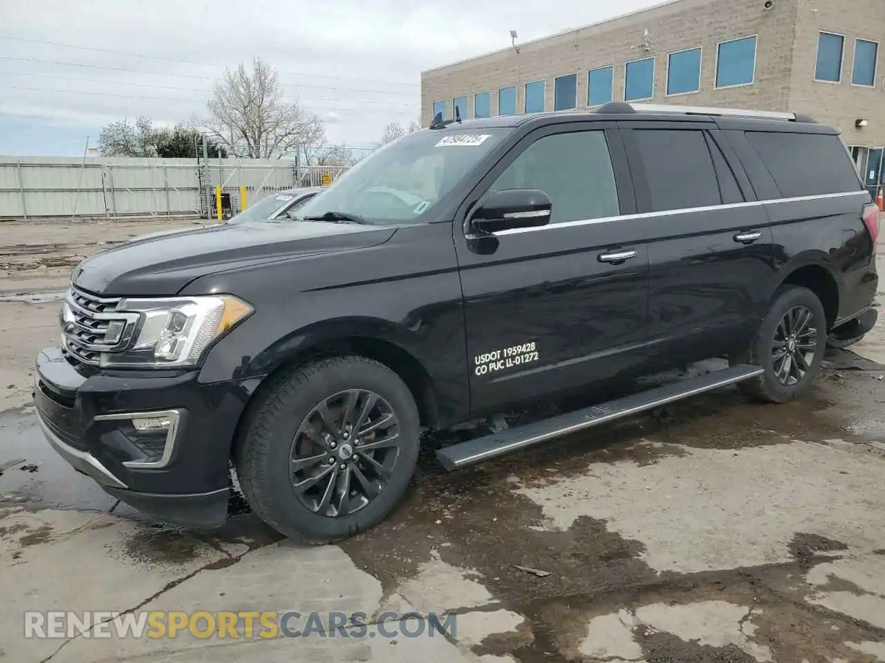 1 Фотография поврежденного автомобиля 1FMJK2ATXKEA43801 FORD EXPEDITION 2019
