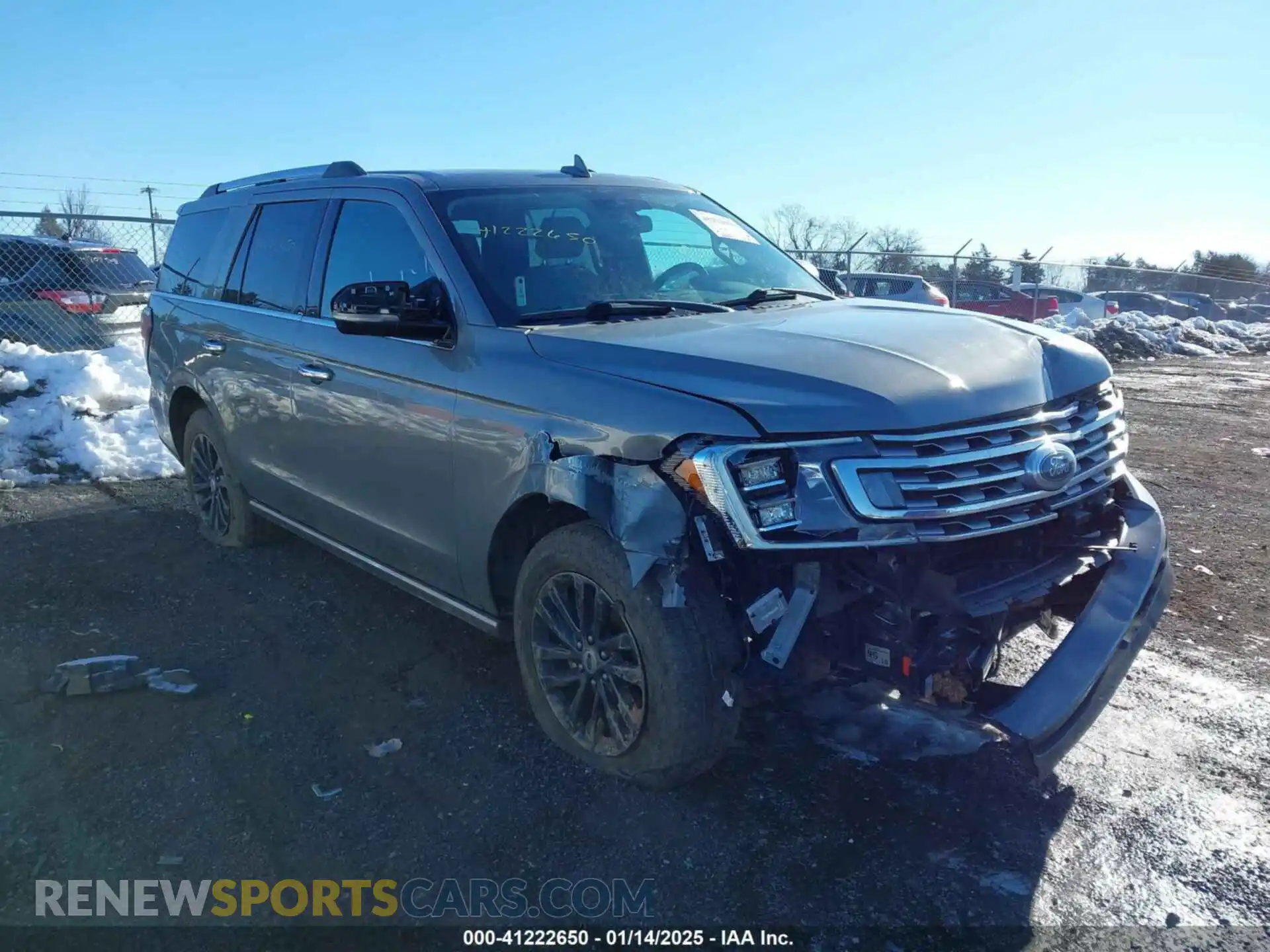 1 Photograph of a damaged car 1FMJU2AT8KEA33195 FORD EXPEDITION 2019
