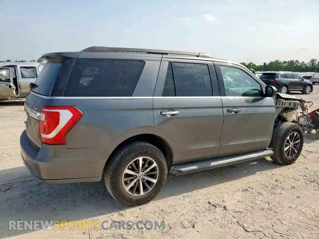 3 Photograph of a damaged car 1FMJU1GT0LEA62760 FORD EXPEDITION 2020