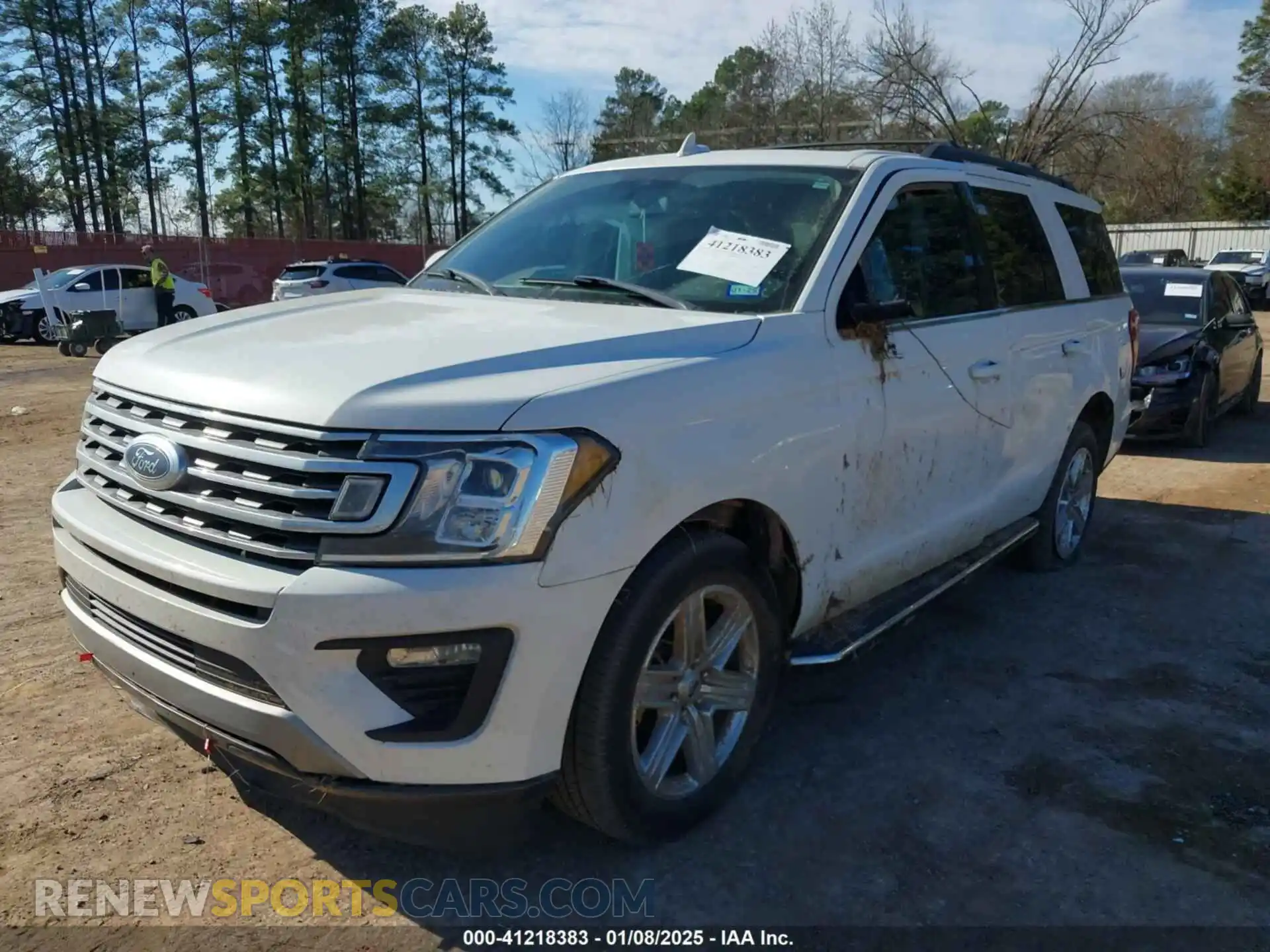 2 Photograph of a damaged car 1FMJU1HT6LEA24349 FORD EXPEDITION 2020