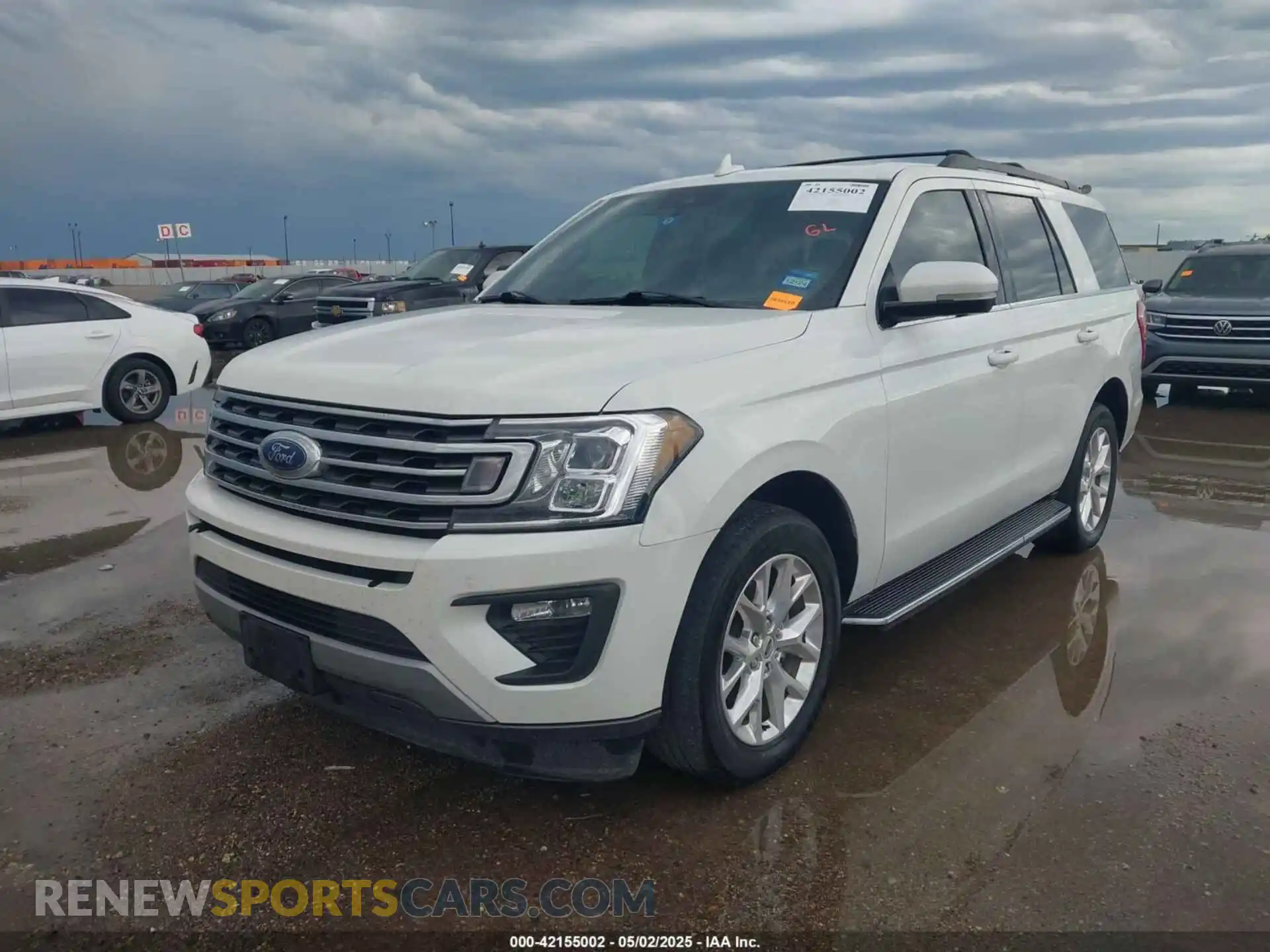2 Photograph of a damaged car 1FMJU1HT7LEA80672 FORD EXPEDITION 2020