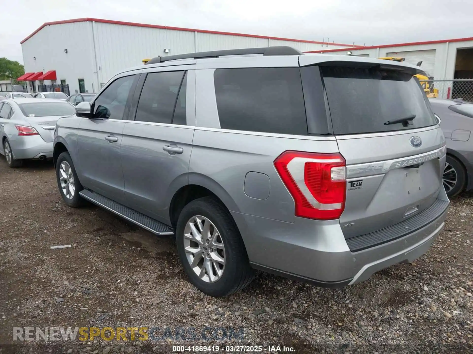 3 Photograph of a damaged car 1FMJU1HT9LEA86179 FORD EXPEDITION 2020