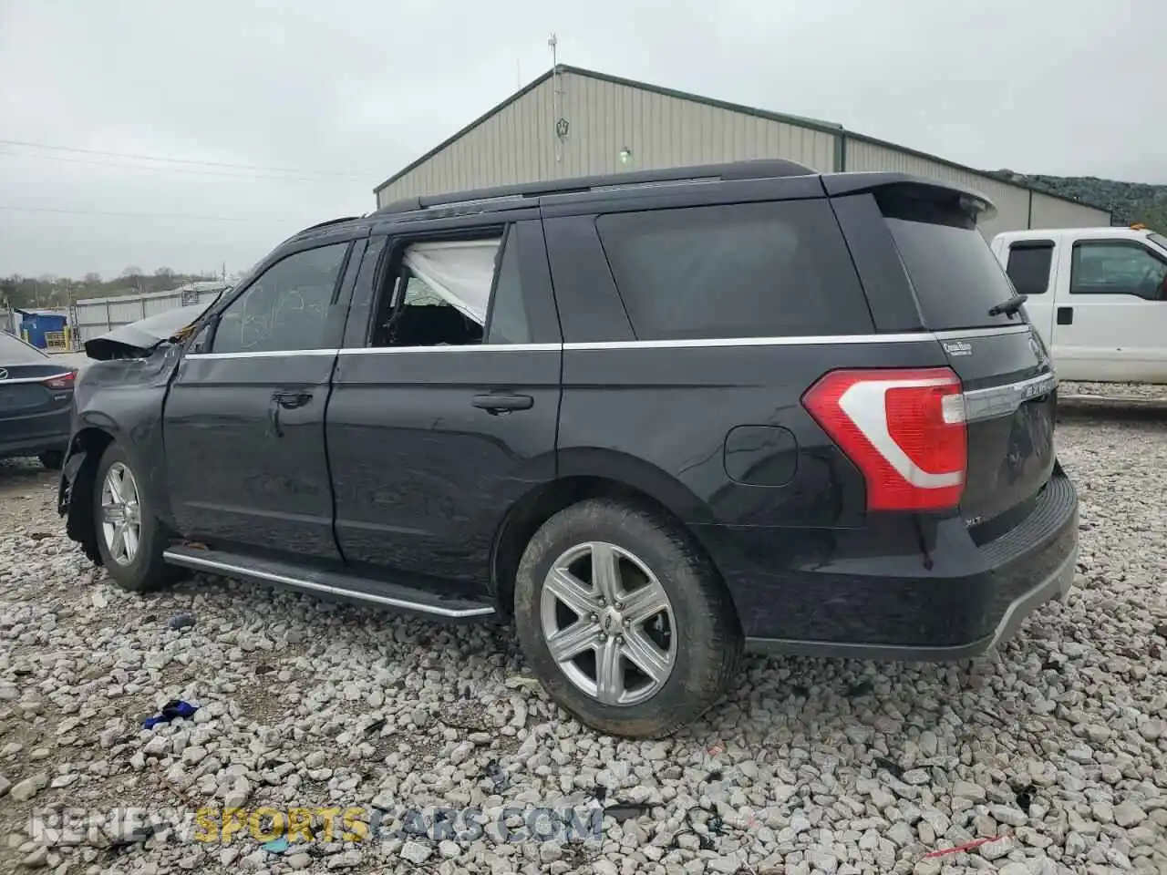 2 Photograph of a damaged car 1FMJU1JT5LEA05768 FORD EXPEDITION 2020