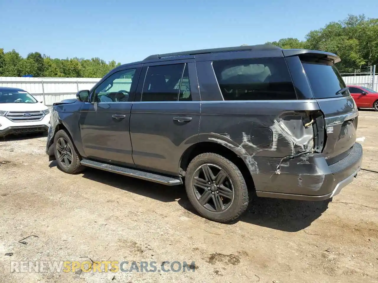 2 Photograph of a damaged car 1FMJU1JT7LEA36116 FORD EXPEDITION 2020