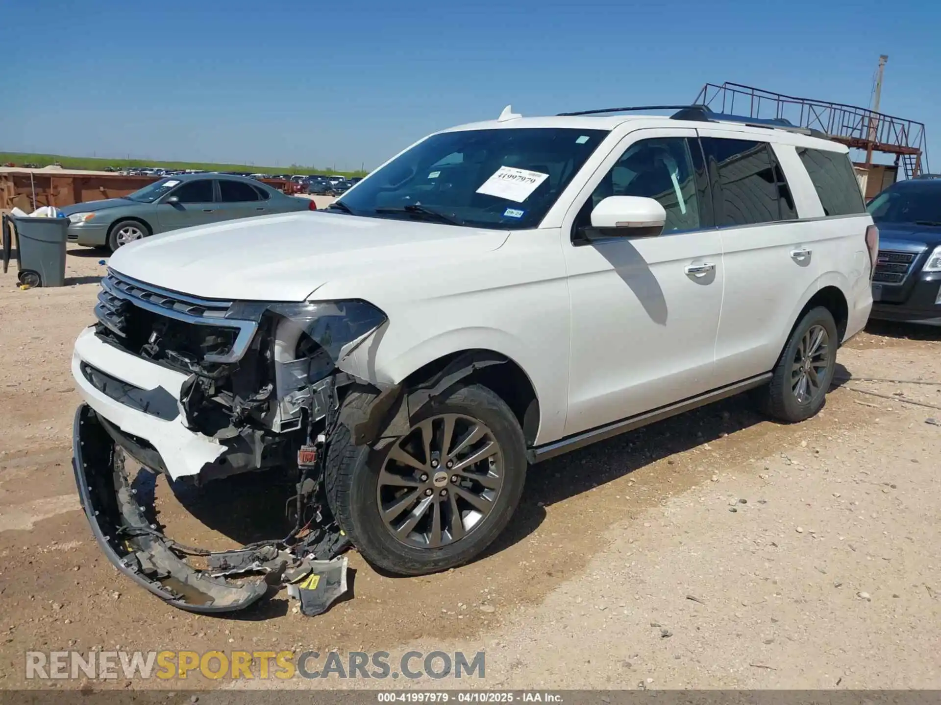 2 Photograph of a damaged car 1FMJU1KT7LEA75853 FORD EXPEDITION 2020