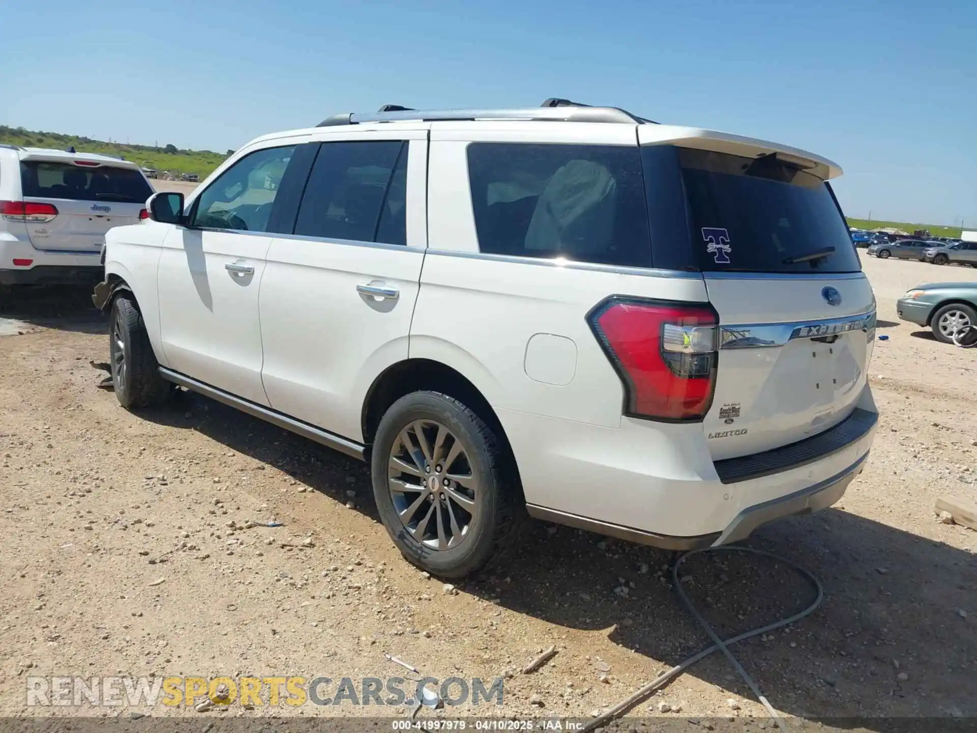 3 Photograph of a damaged car 1FMJU1KT7LEA75853 FORD EXPEDITION 2020