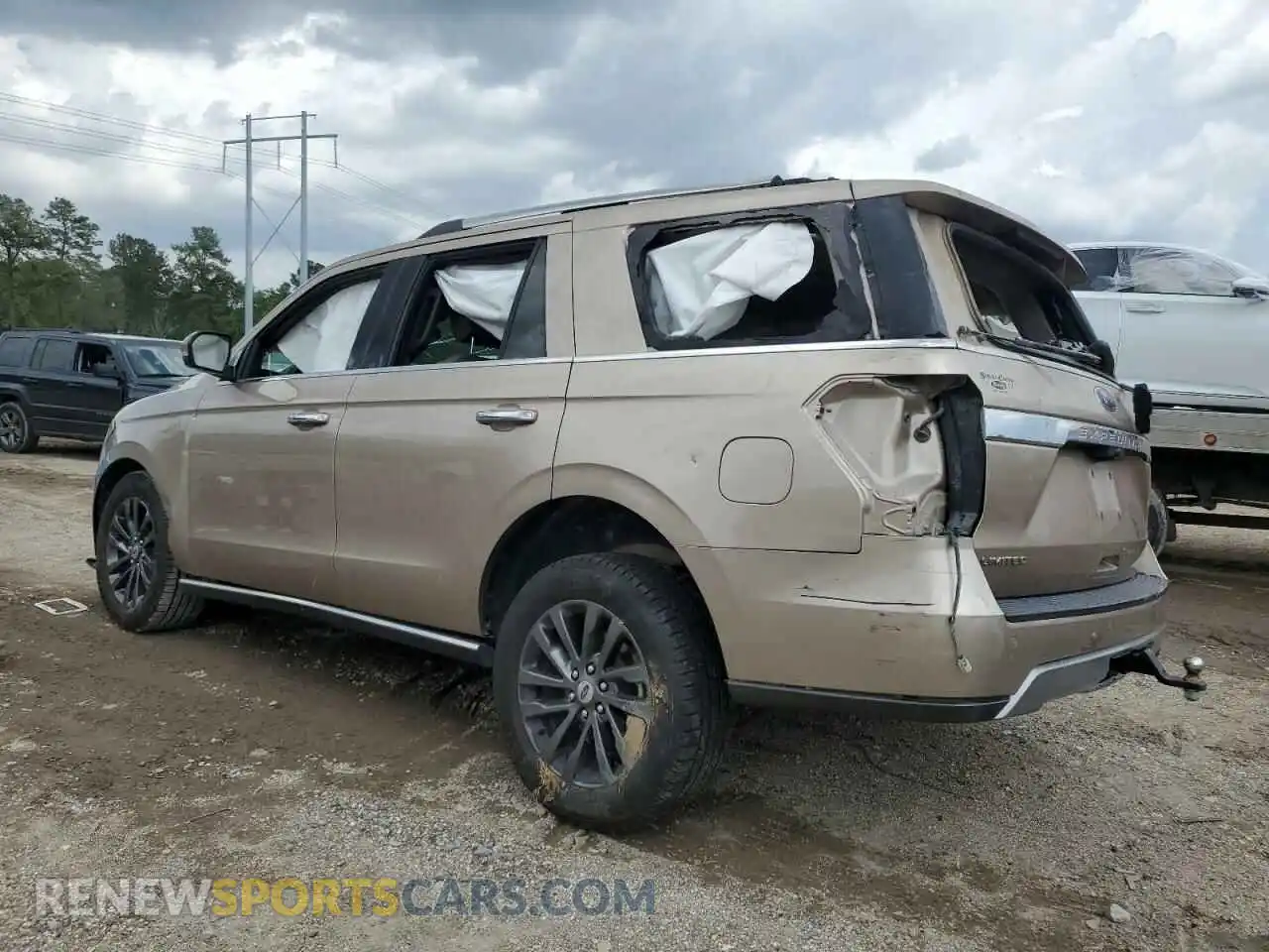 2 Photograph of a damaged car 1FMJU1KT9LEA23351 FORD EXPEDITION 2020