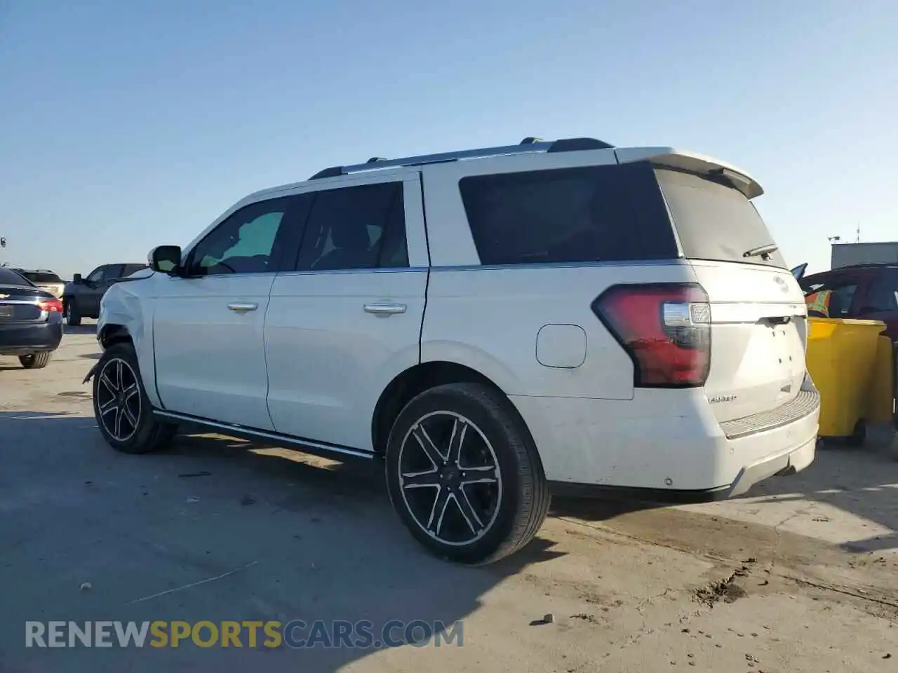 2 Photograph of a damaged car 1FMJU1KT9LEA75949 FORD EXPEDITION 2020